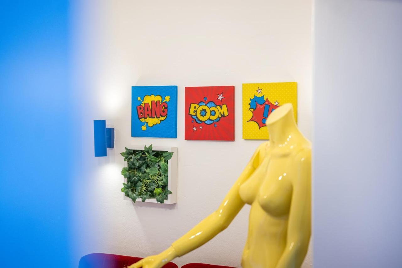 Pop Art Loft Ueber Den Daechern Von Koblenz Appartement Coblence